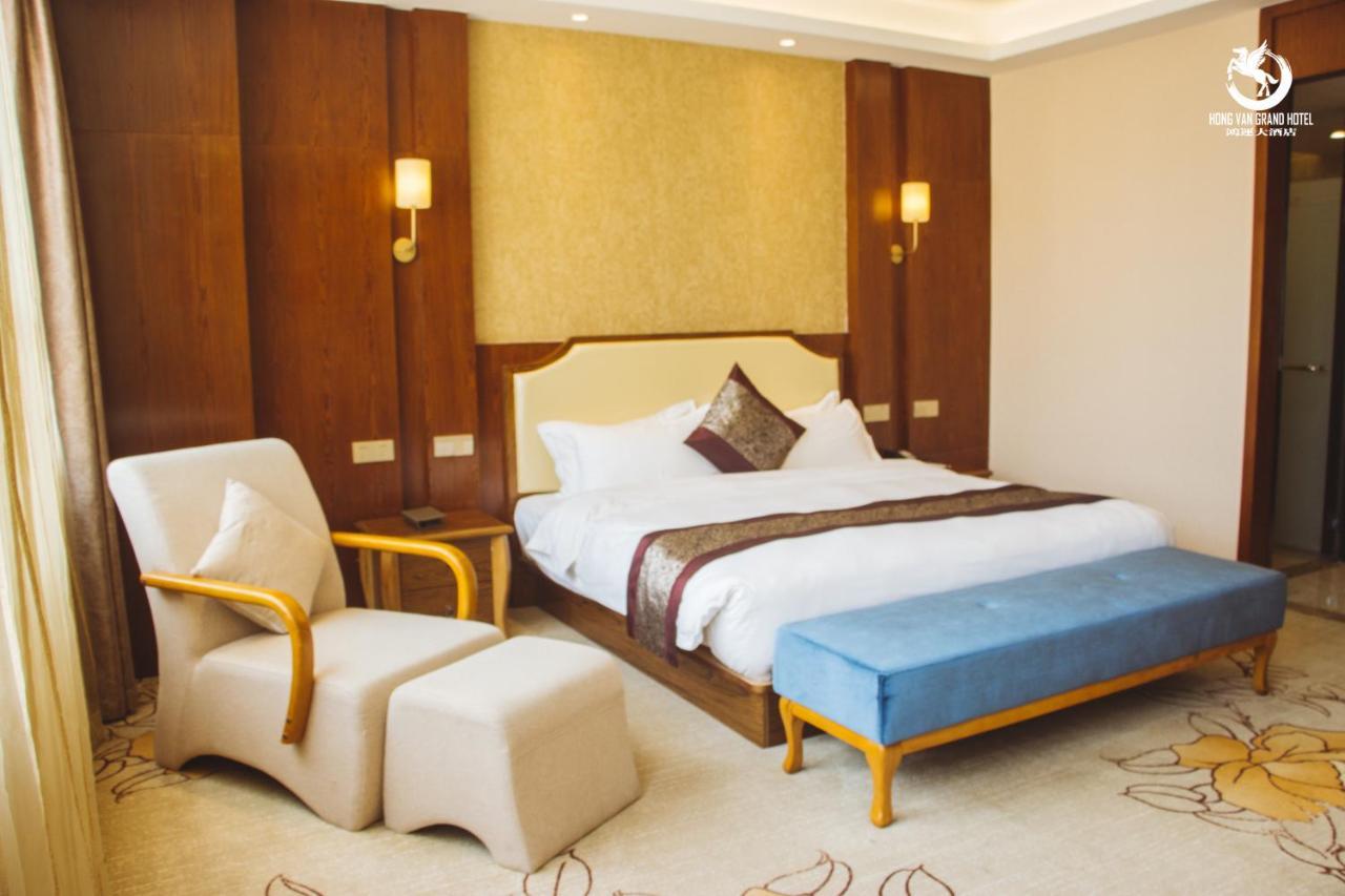 Hong Van Grand Hotel Mong Cai Eksteriør billede