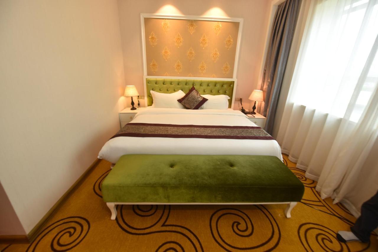 Hong Van Grand Hotel Mong Cai Eksteriør billede