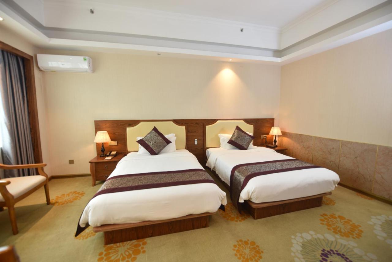Hong Van Grand Hotel Mong Cai Eksteriør billede